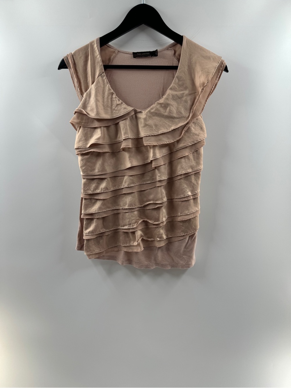 The Limited Beige Ruffled Tank Top – Women’s Small